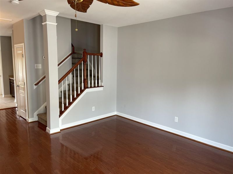 326 Kinellan Ln, Cary, NC 27519