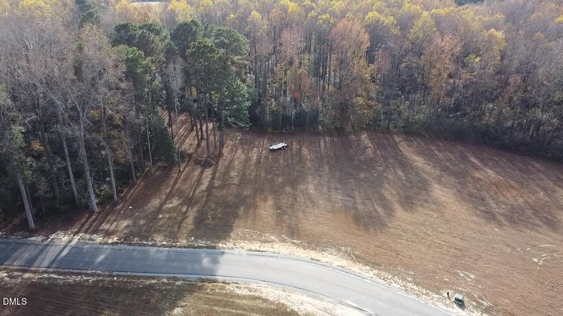 326 Lakewood Rd, Four Oaks, NC 27524