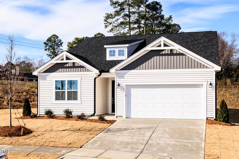 326 Little Creek Dr, Lillington, NC 27546