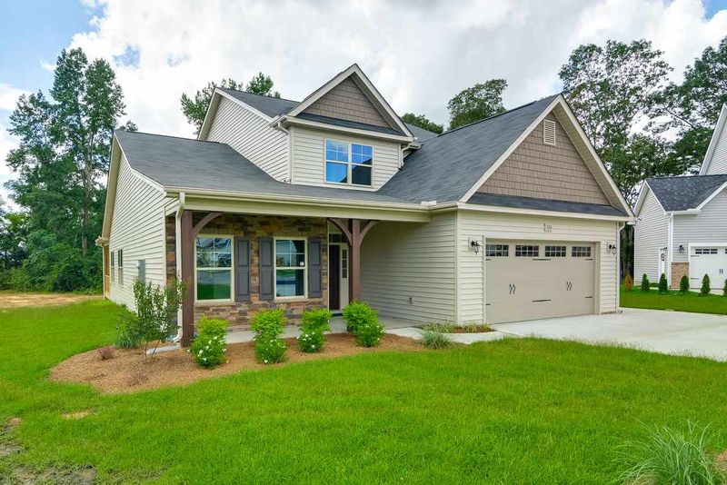 326 Ocean Dr, Clayton, NC 27520