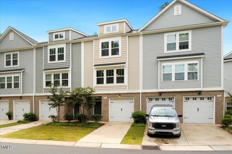 326 Page Square Dr, Cary, NC 27513