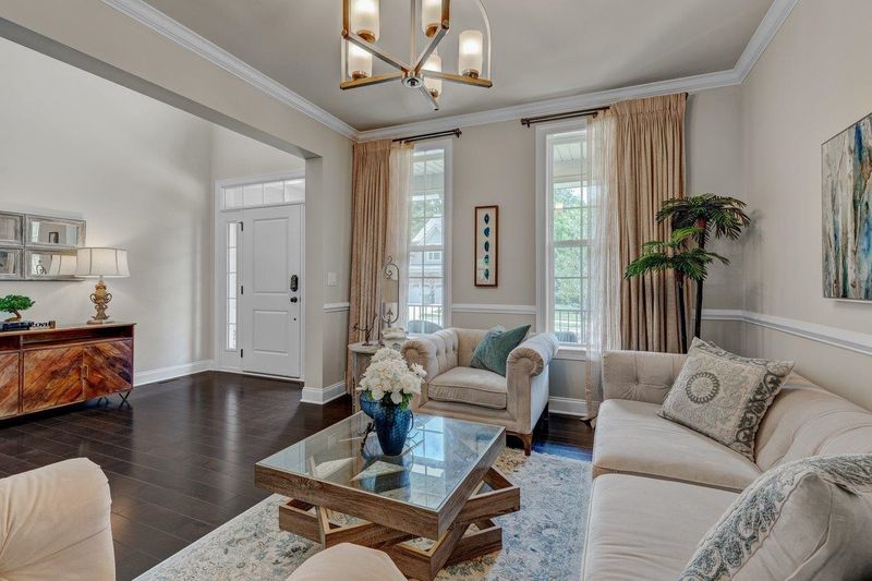 326 Parlier Dr, Cary, NC 27519
