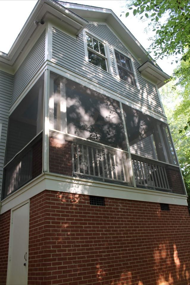 326 W Queen St, Hillsborough, NC 27278