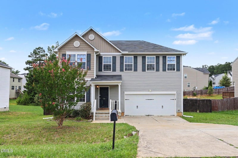 326 Sequoia Dr, Clayton, NC 27527