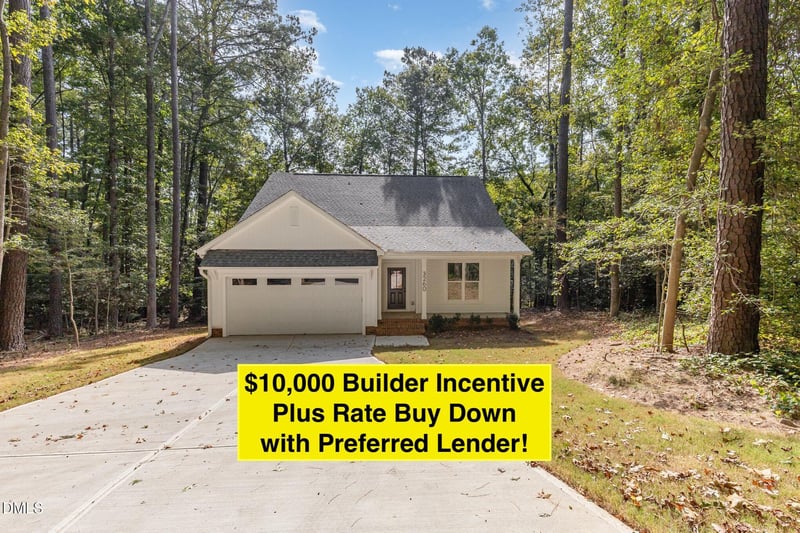 3260 Yorkshire Cir, Sanford, NC 27332
