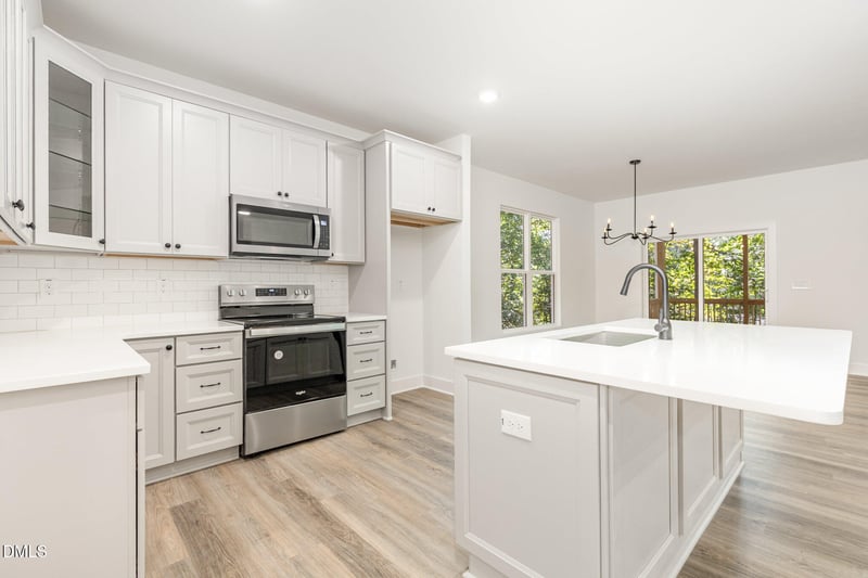 3260 Yorkshire Cir, Sanford, NC 27332