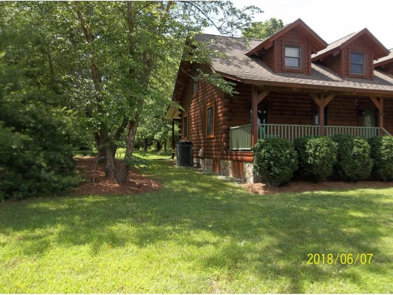3264 Huffines Dr, Burlington, NC 27217
