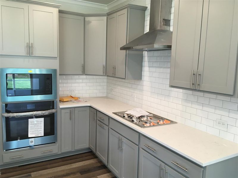 3265 Douglas Fir Rd, Raleigh, NC 27616
