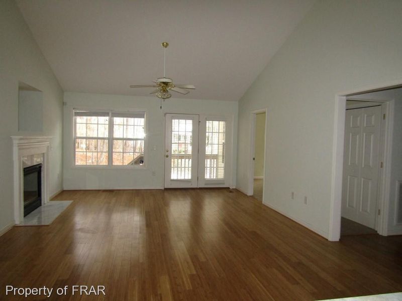 3267 Argyll Dr, Sanford, NC 27330
