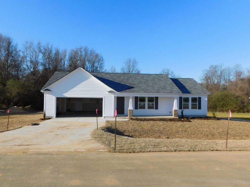 327 Beaver Tavern Dr, Benson, NC 27504