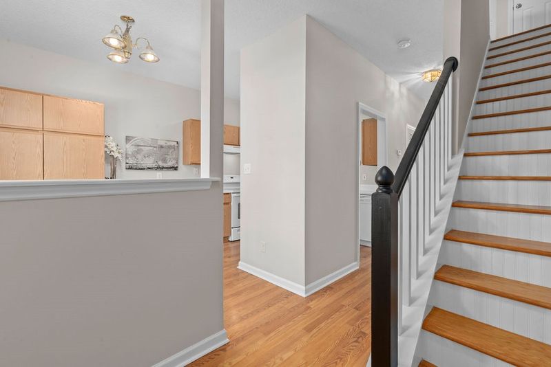 327 Commons Dr, Holly Springs, NC 27540
