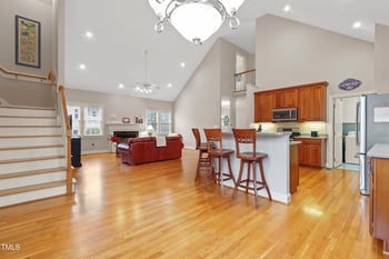 327 Commons Walk Cir, Cary, NC 27519