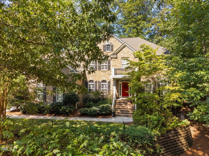 327 Davis Love Dr, Chapel Hill, NC 27517