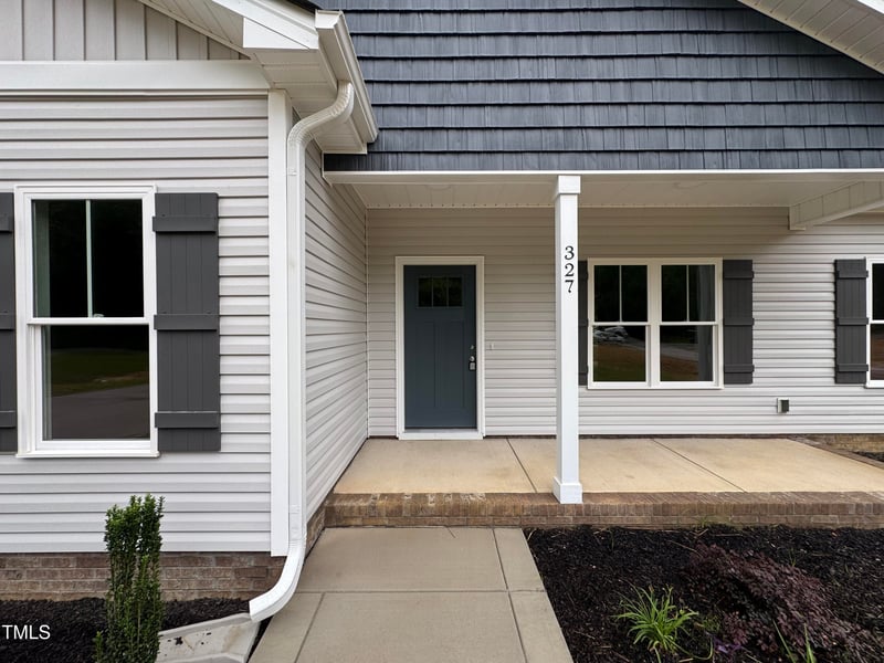 327 Main St, Four Oaks, NC 27524