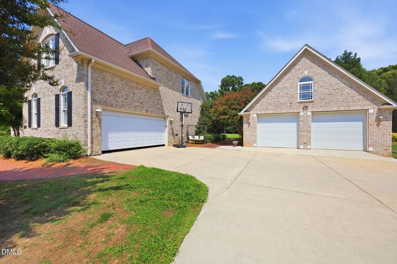 3271 Alex Faye Dr, Burlington, NC 27217
