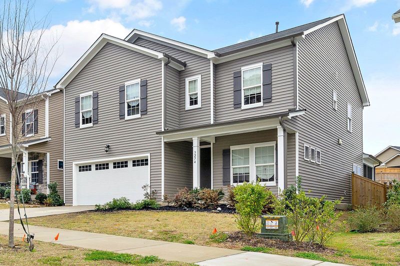 3274 Douglas Fir Rd N, Raleigh, NC 27616