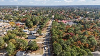 3275 Glenmore Dr, Hope Mills, NC 28348