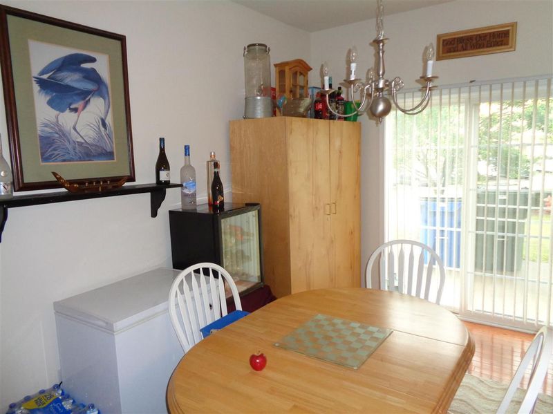 3276 Warm Springs Ln, Raleigh, NC 27610