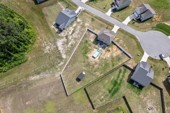 328 Avery Meadows Dr, Smithfield, NC 27577