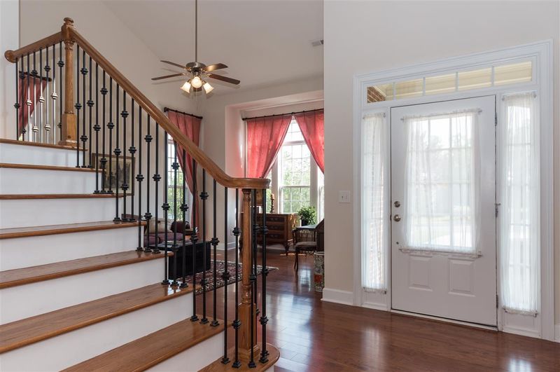328 Belrose Dr, Cary, NC 27513