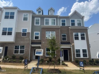 328 Chesapeak Commons St #142, Garner, NC 27529