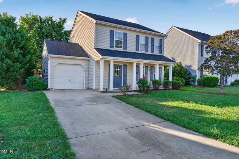 328 Downing Glen Dr, Morrisville, NC 27560