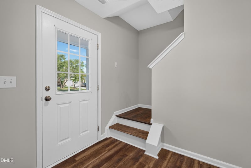 328 Downing Glen Dr, Morrisville, NC 27560