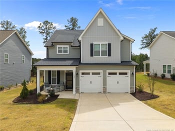 328 Kensington Dr, Spring Lake, NC 28390