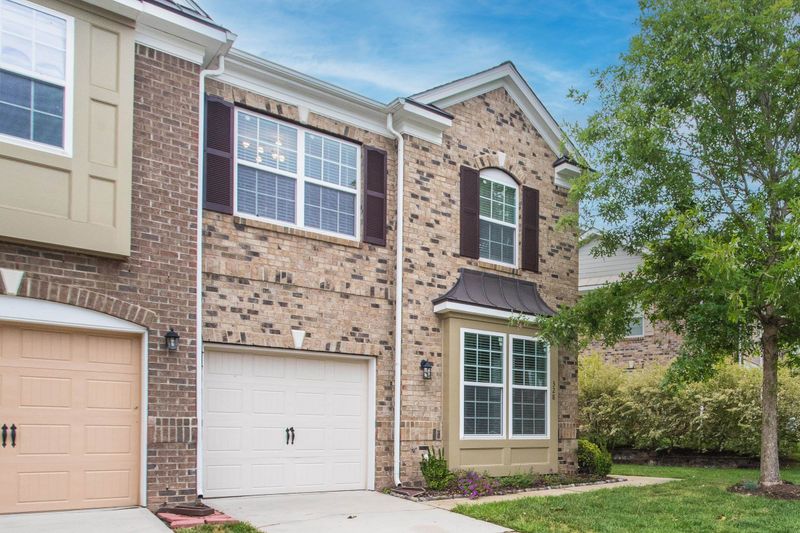 328 Longchamp Ln, Cary, NC 27519