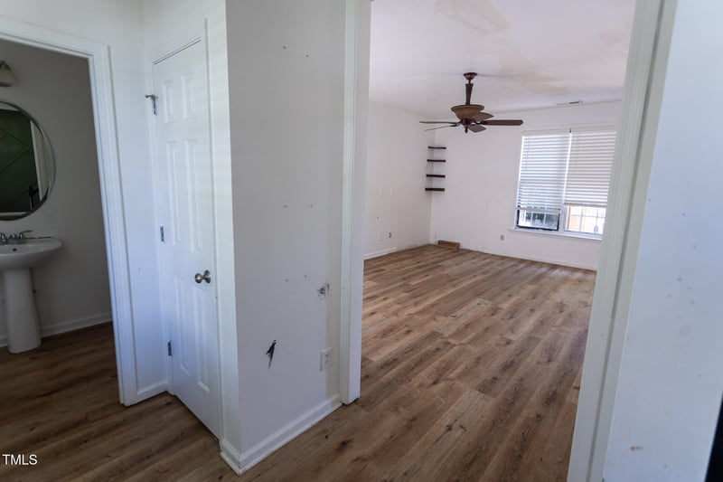 328 Mccarthy Dr, Clayton, NC 27527