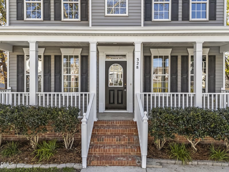 328 Mccarthy Dr, Clayton, NC 27527