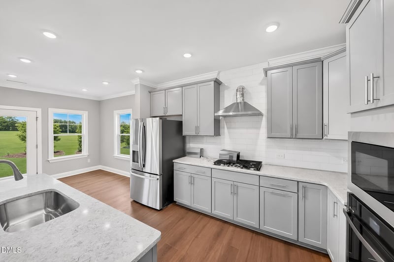 328 Oakwood Crest Dr, Knightdale, NC 27545