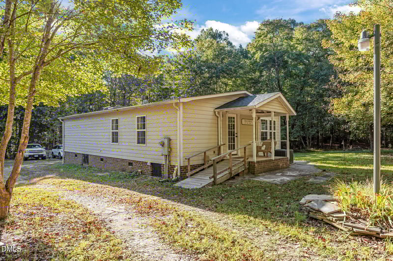 328 Raleigh Farms Rd, Youngsville, NC 27596