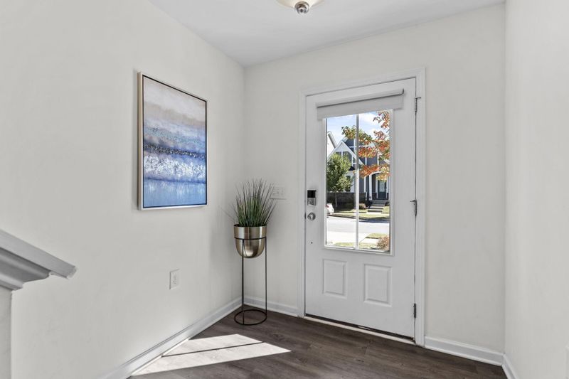 328 Skymont Dr, Holly Springs, NC 27540