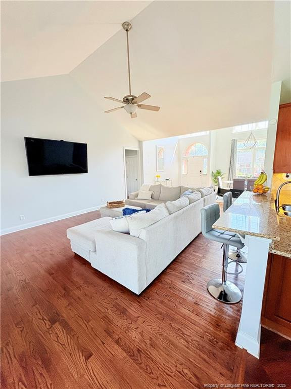 328 Summerchase Dr, Fayetteville, NC 28311