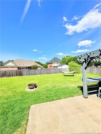 328 Summerchase Dr, Fayetteville, NC 28311