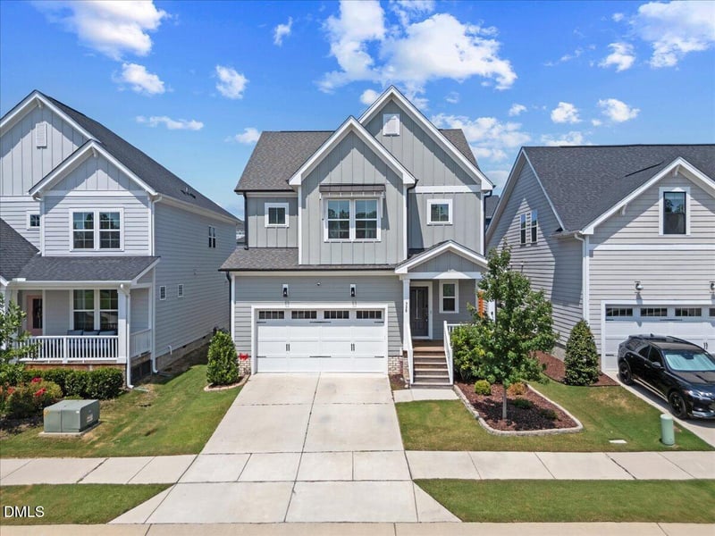 328 Tumbling River Dr, Wendell, NC 27591