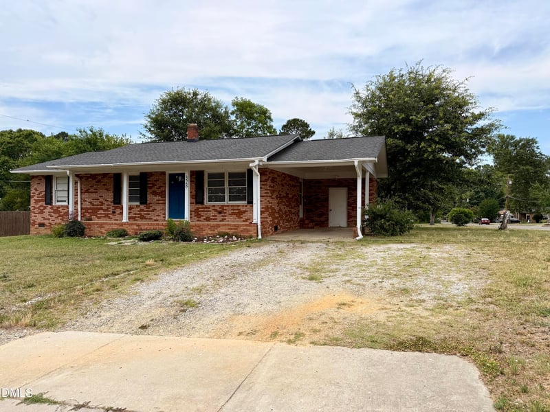 328 Virginia St, Clayton, NC 27520