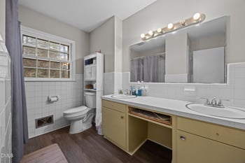 328 White Oak Dr, Henderson, NC 27536