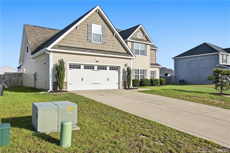 328 Whitestone Dr, Fayetteville, NC 28312