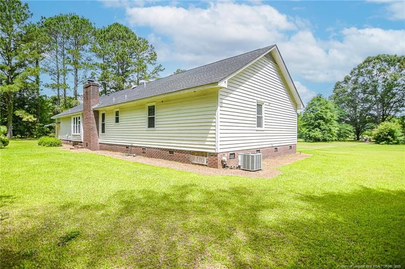 3282 County Line Rd, Fayetteville, NC 28306