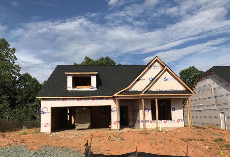 3284 Castlerock Dr #15, Burlington, NC 27215