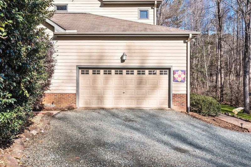 3285 Hamlets Chapel Rd, Pittsboro, NC 27312