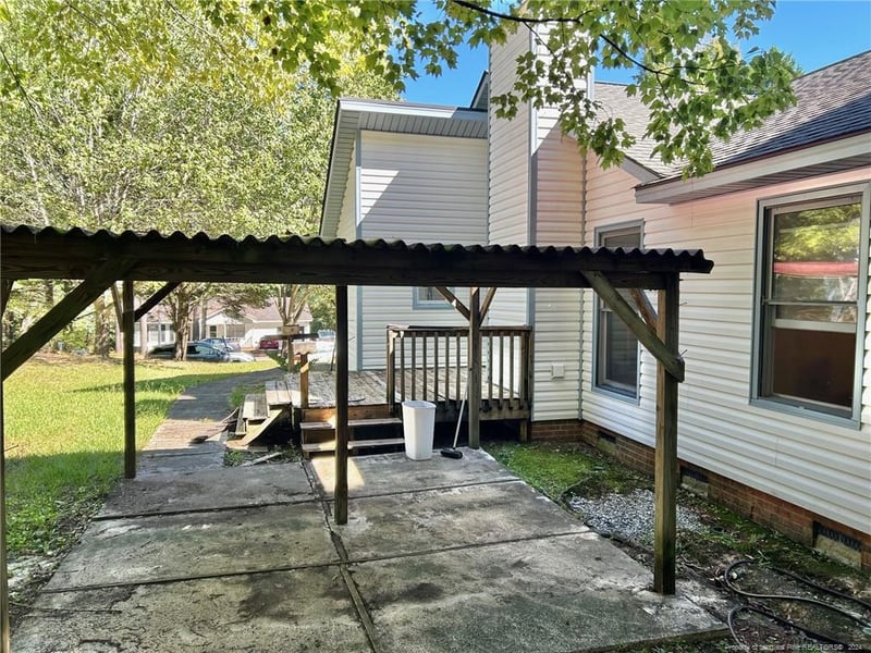 3286 Florida Dr, Fayetteville, NC 28301