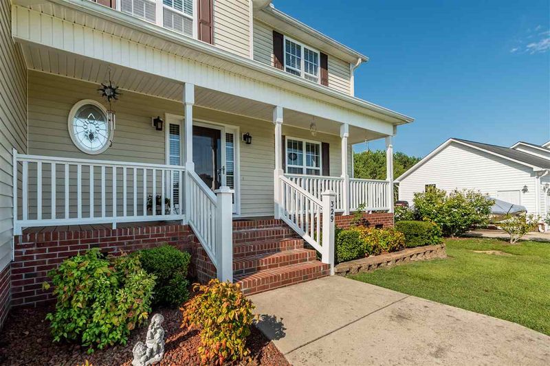 329 Blaze Ridge Dr, Smithfield, NC 27577