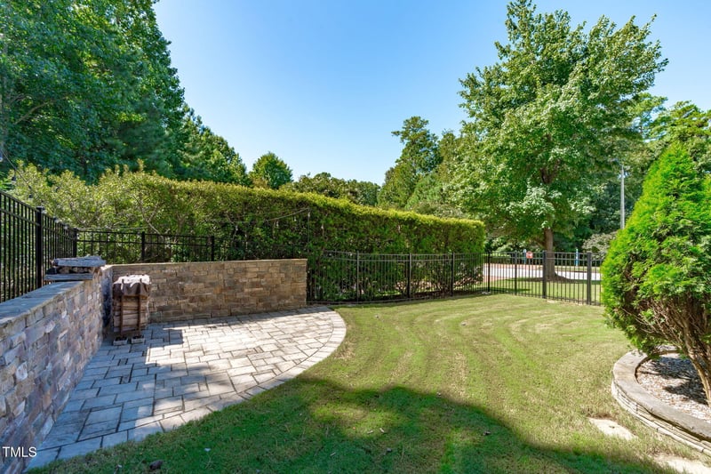 329 Buckland Mills Ct, Cary, NC 27513