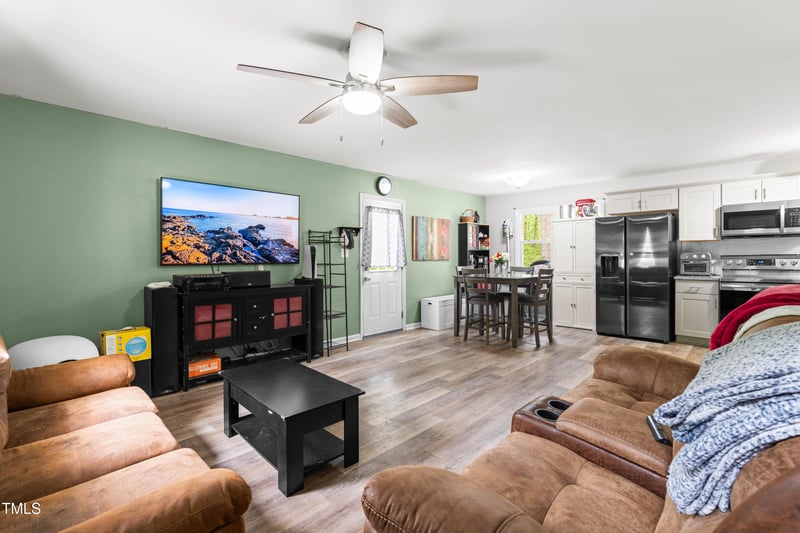 329 Cartwright Cir, Wendell, NC 27591