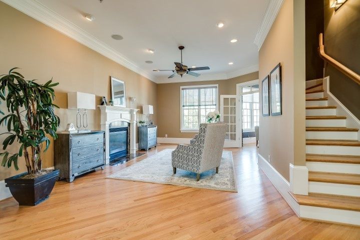 329 Circle Park Pl, Chapel Hill, NC 27517