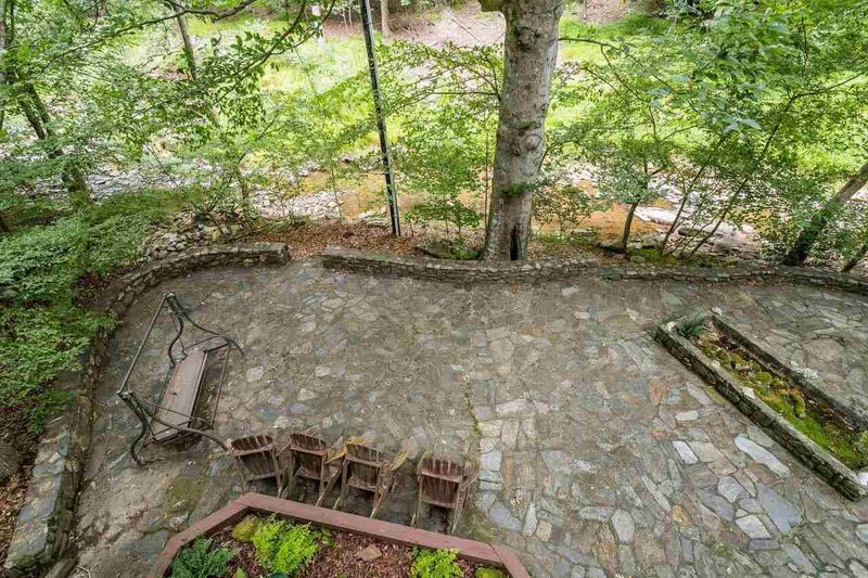329 Continental Dr, Durham, NC 27712
