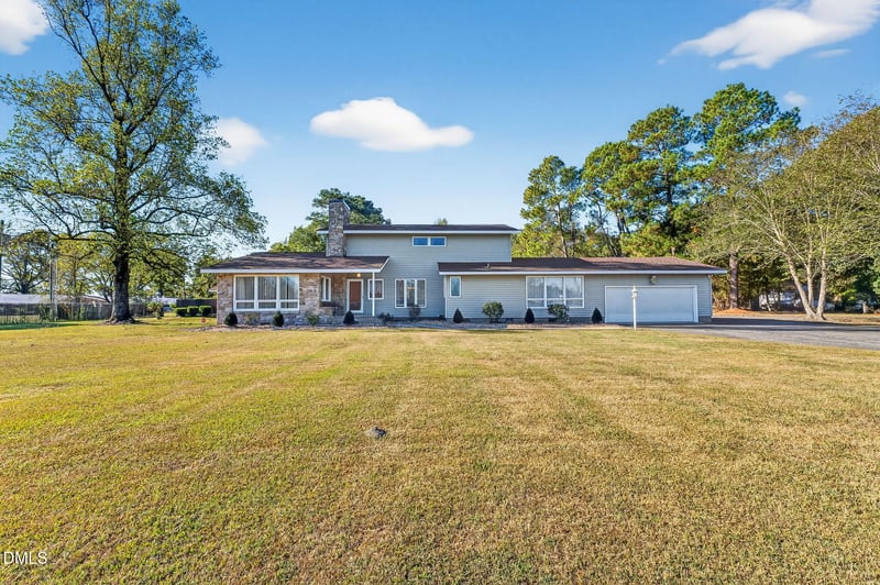 329 Ditchbank Rd, Goldsboro, NC 27534